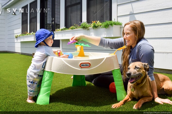 SYNLawn Utah pets artificial grass safe for family dogs and kids